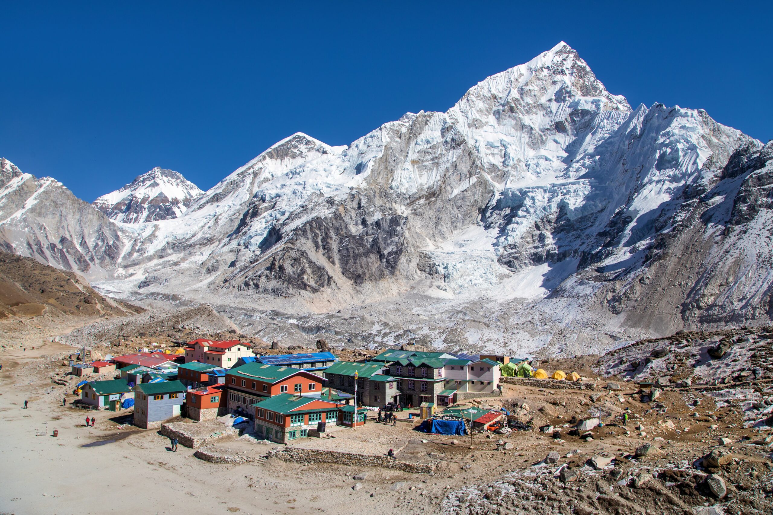 Mount Everest over the high Khumbu Himalaya