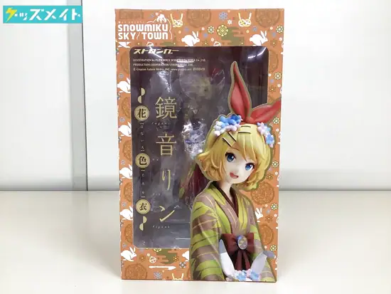 ストロンガー 鏡音リン 花色衣 1/8フィギュア