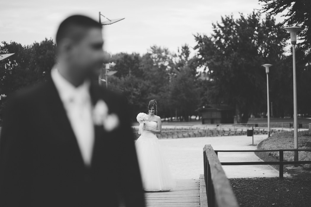 wedding session first look bundek 005