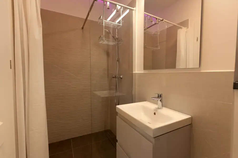 interior-13 (1)