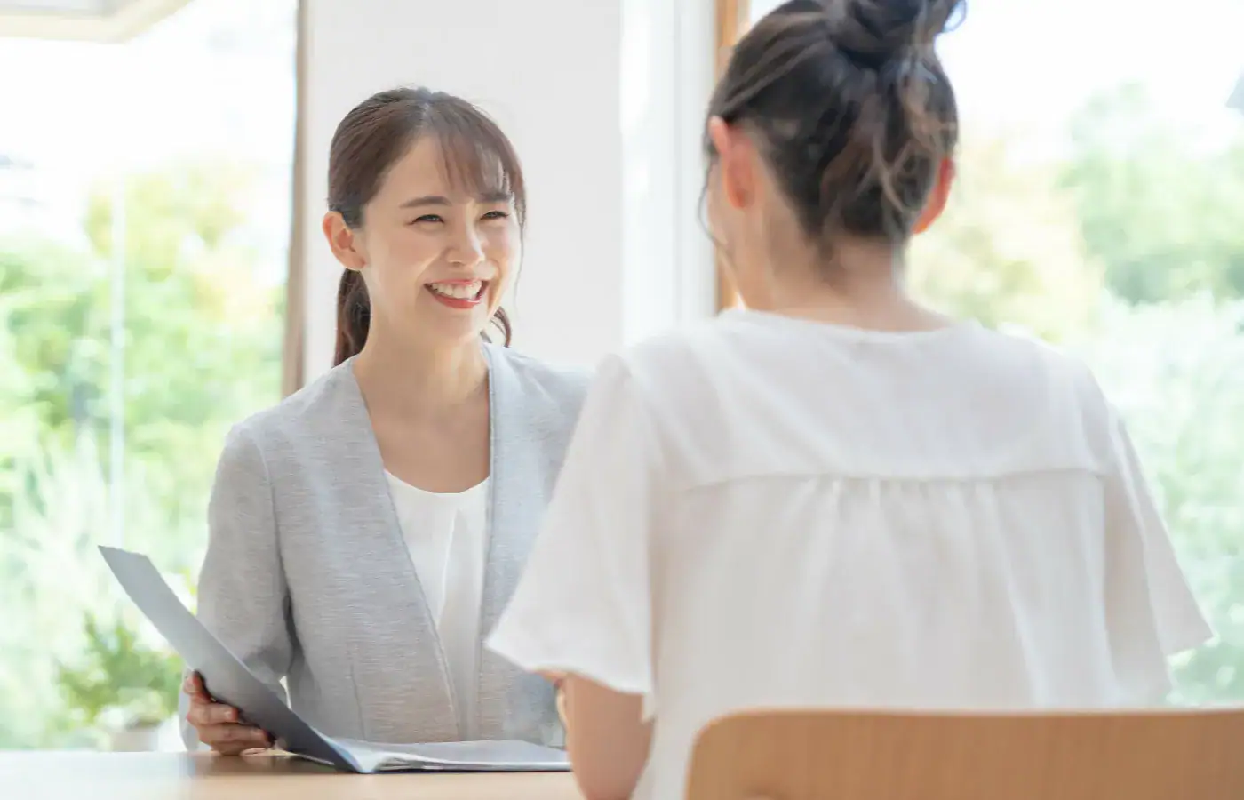 お問い合わせファーストビュー