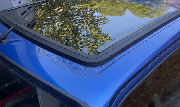 Baguettes de toit ouvrant 205 GTI neuves : bientôt disponibles