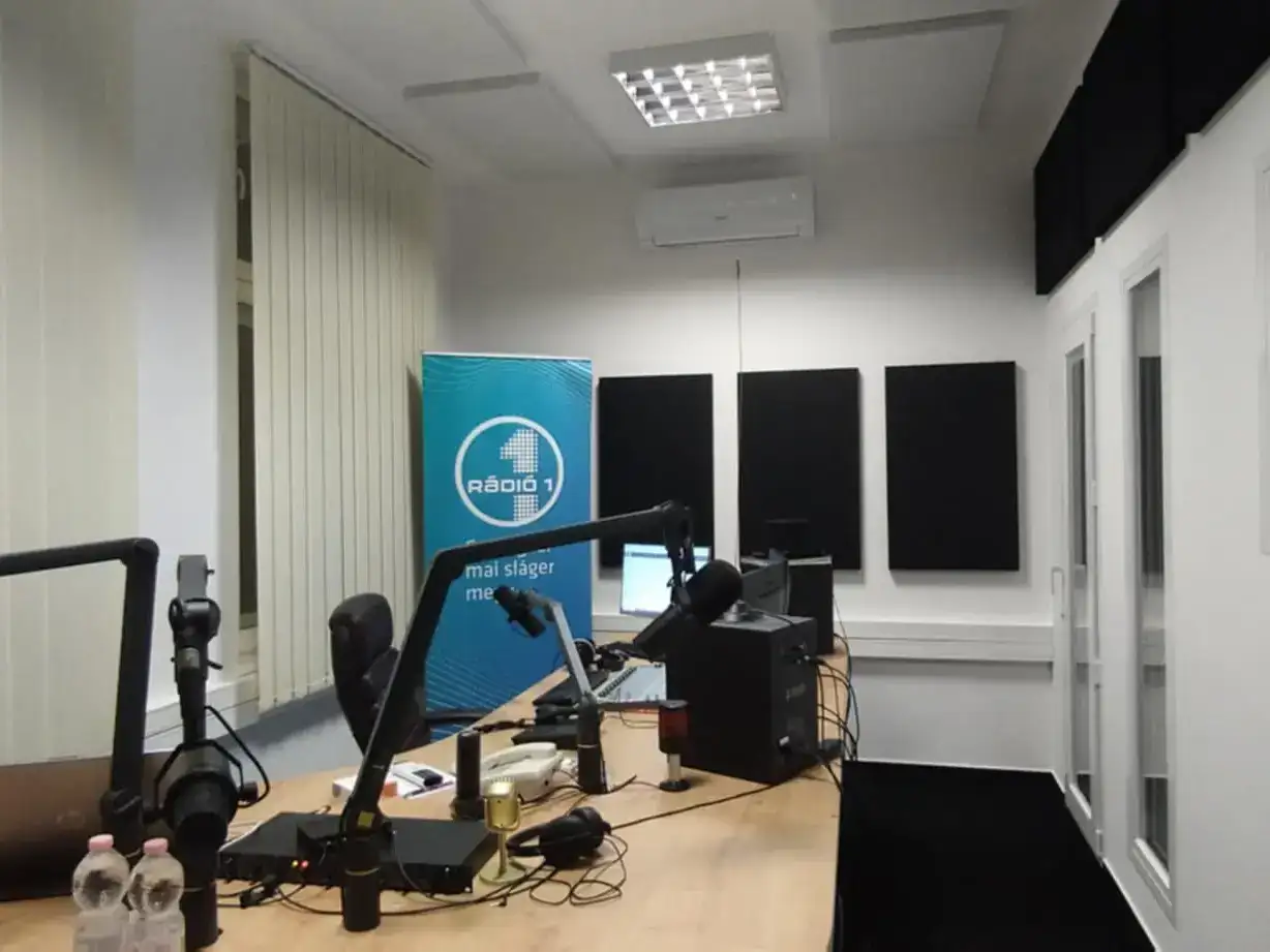Főoldal 16 Hanghatas_munkak_LAMA_Gong-Radio-3