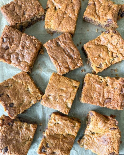 Einkorn Chocolate Chip Cookie Bars