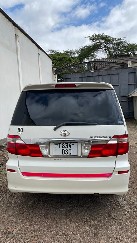 Alphard/ minivan