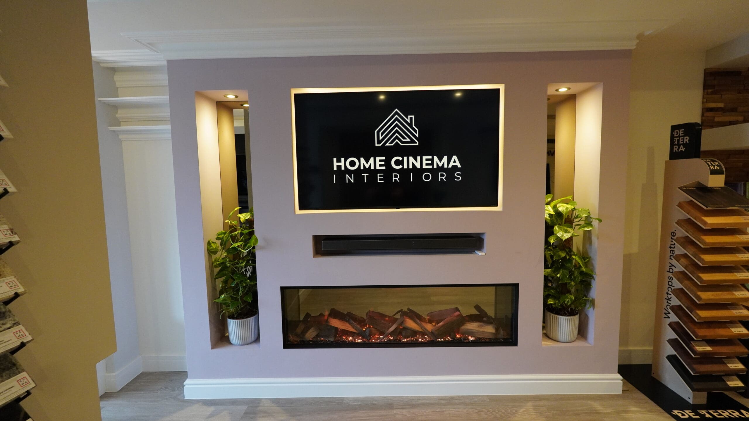 Showroom Alcove Media Wall Evonic Fire Mirrored Backing