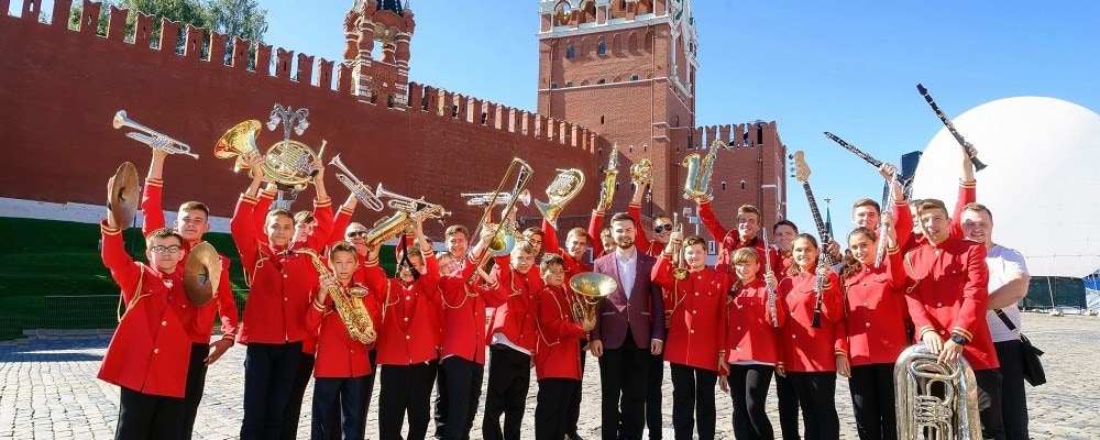 Духовой оркестр "Прометей", рук. Журин А.В.