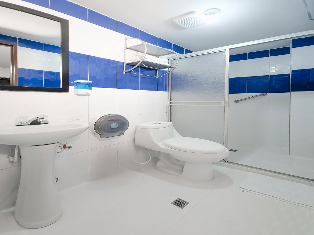baño_hoteles en cali colombia
