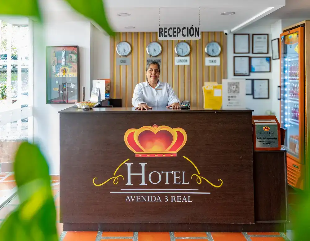 Recepción del Hotel Avenida 3 Real