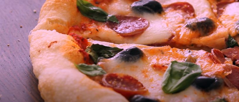 How To Make Homemade Pizza – Recipe