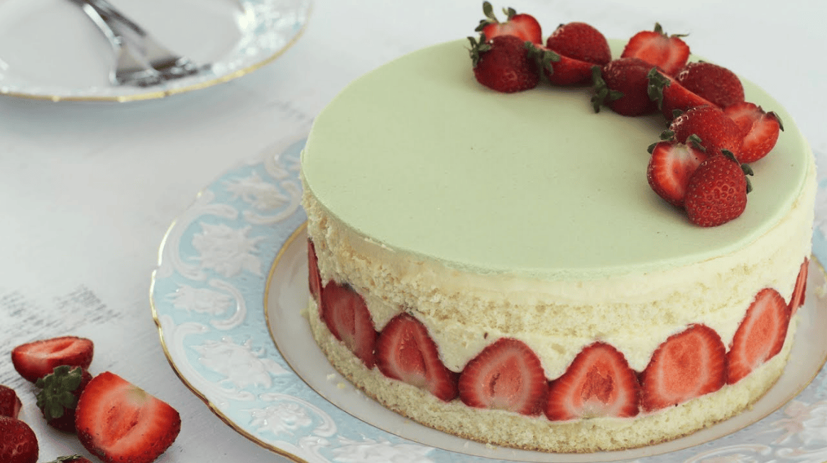 How to make Fraisier – French Strawberry Cake