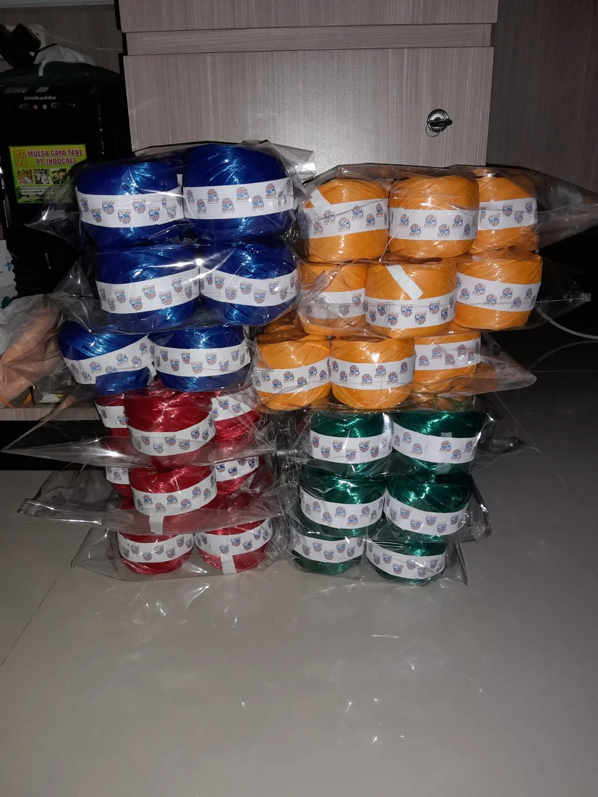 Gallery 2 Raffia Foto 1
