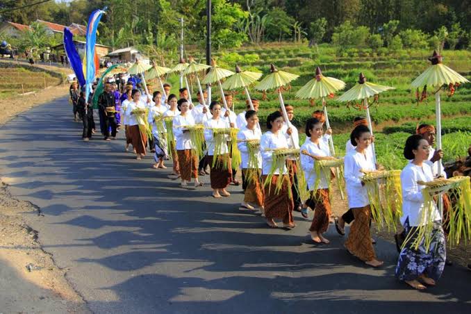 Seren Taun: Tradisi Panen Penuh Makna dari Tanah Sunda