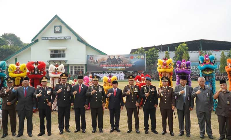 Al Haris bersama forkopimda Provinsi Jambi pada HUT ke-78 TNI, Kamis 5 Oktober 2023 | DKI-PJ