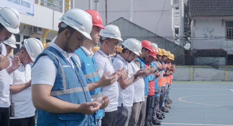 Petugas PLN Jambi siap mengamankan listrik selama pelaksanaan STQH | foto : am