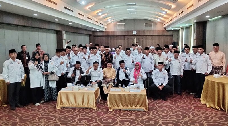 Gubernur Jambi, Al Haris, hadir pada pembukaan Muswil 2 IKM Provinsi Jambi, Ahad, 5 November 2023 | foto : erict