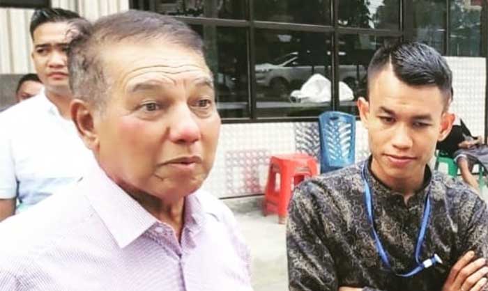 Usman Ermulan, didampingi orang dekatnya, Ramadhani | dok