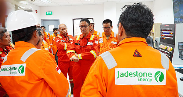 Wakil Menteri ESDM, Yuliot Tanjung, melihat langsung proses prduksi gas di Akatara | jel