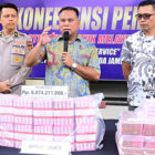 Penyidik Ditreskrimsus Polda Jambi sita uang Rp.6 miliar dari kasus dugaan korupsi di dinas pendidikan | pld
