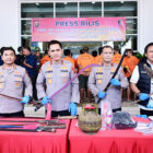 Polda Jambi dan polres jajaran menangkap 32 orang preman dalam tempo dua pekan | pld