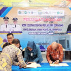 Penandatanganan perjanjian kerja sama penyelenggaraan pelayanan BPJS Ketenagakerjaan Cabang Muaro Jambi di Mal Pelayanan Publik, Kamis | humas bpjs-tk