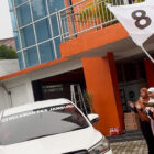 Sekretaris DPW PKS Provinsi Jambi, Faisal Rizal, melepas relawan kemanusiaan ke lokasi bencana Sumatra | noe