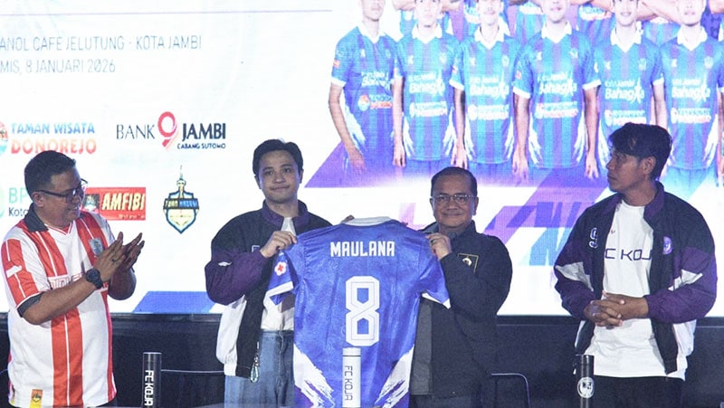 Peluncuran logo dan jersey FC Koja | gjj