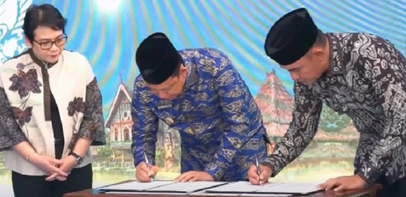 Bupati Muaro Jambi, Bambang Bayu Suseno, menghadiri kegiatan Sinergi Nasional Akselerasi Pembangunan dan Pemberdayaan Masyarakat Desa, di Jakarta, Selasa | dki-mj
