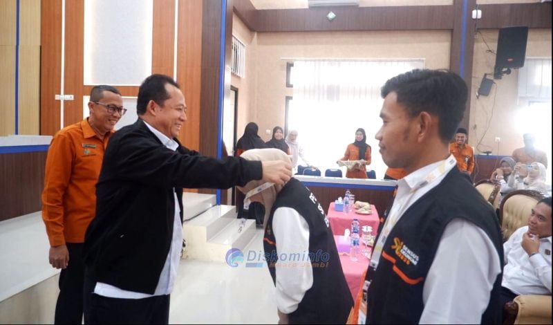 Bupati Muaro Jambi, Bambang Bayu Suseno, mencanangkan Sensus Ekonomi 2026 tingkat Kabupaten Muaro Jambi, Rabu | dki-mj