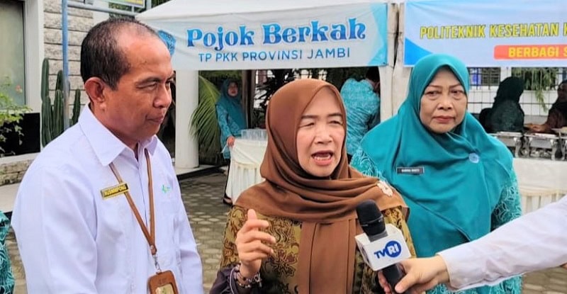 Ketua TP PKK Provinsi Jambi, Hesnidar Haris | fadli