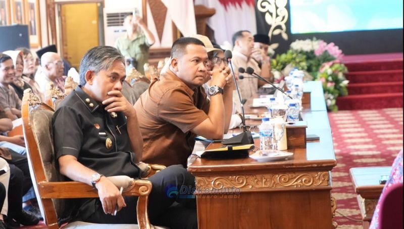 Wakil Bupati Muaro Jambi, Junaidi Mahir, hadir pada rakor persiapan pembangunan Jalan Tol Jambi – Rengat, di rumah dinas Gubernur Jambi, Jumat | dki-mj