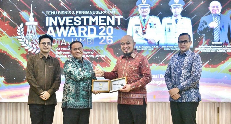 Pemerintah Kota Jambi menerima penghargaan dengan predikat Sangat Baik dalam PENKIN Tahun 2026 melalui DPMPTSP Kota Jambi | foto : dki-kj