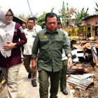 Gubernur Jambi bersama Bupati Tanjabtim mengunjungi korban kebakaran di Desa Lagan Tengah, Rabu | dki-pj