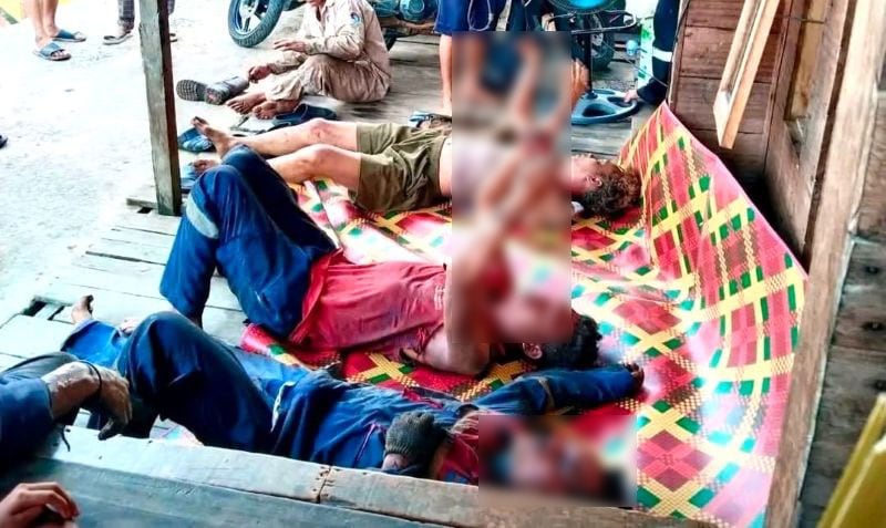 Korban kebakaran kapal MT Nurhasanah Lima di Dermaga Samudra Muara Sabak, Tanjung Jabung Timur, Jambi, Rabu | basarnas