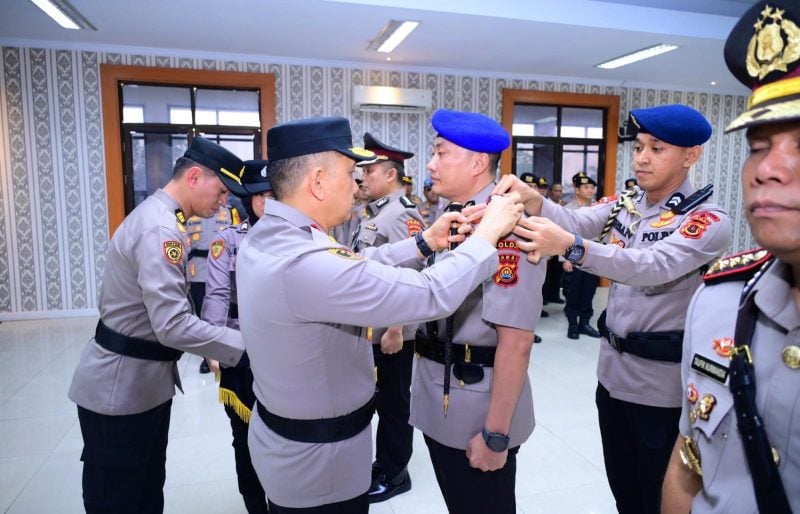 Serah terima jabatan Direktur Reskrimsus dan Polairud Polda Jambi, di Mapolda Jambi, Selasa | hms