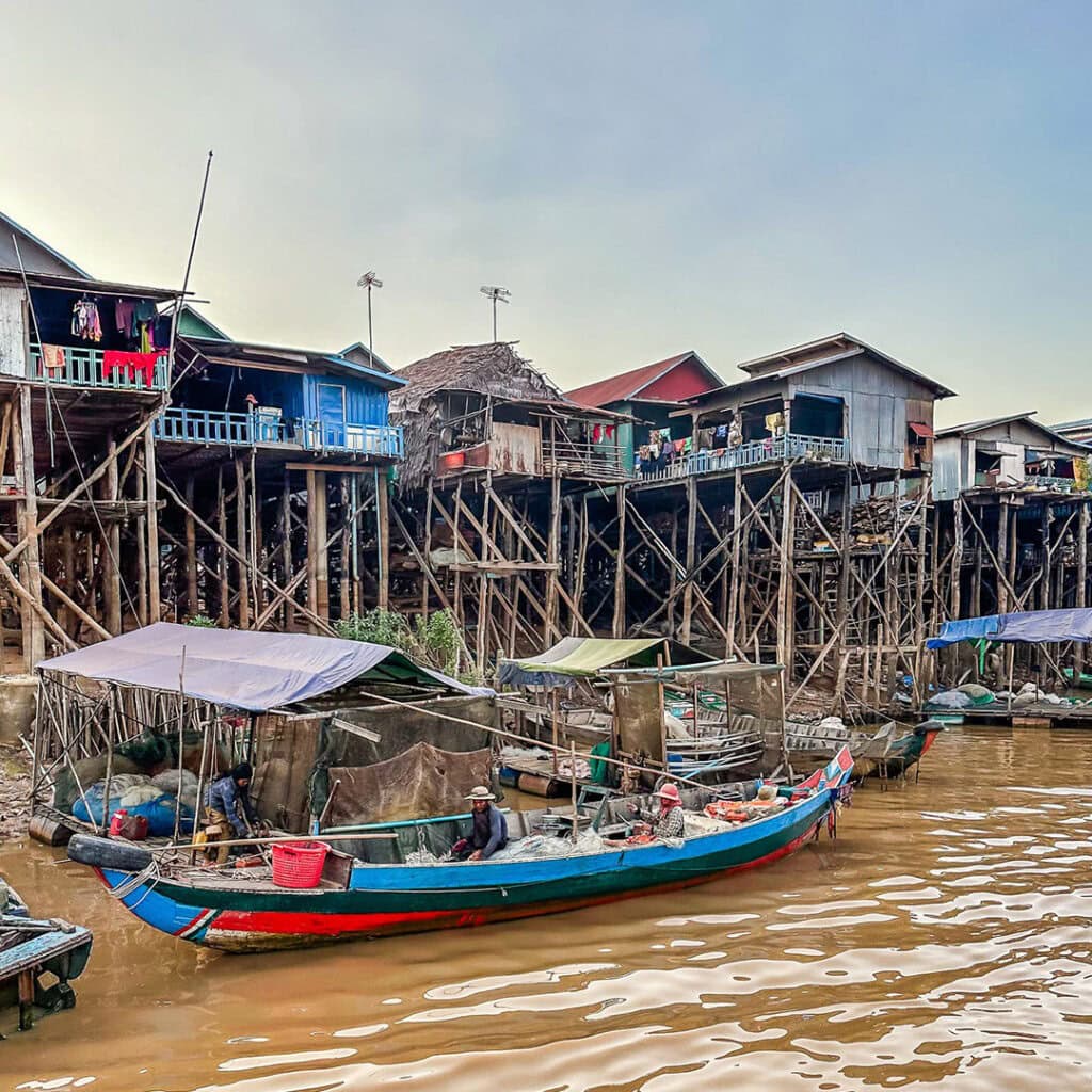 Kambodža reis eestikeelne - Tonle sap kaluriküla