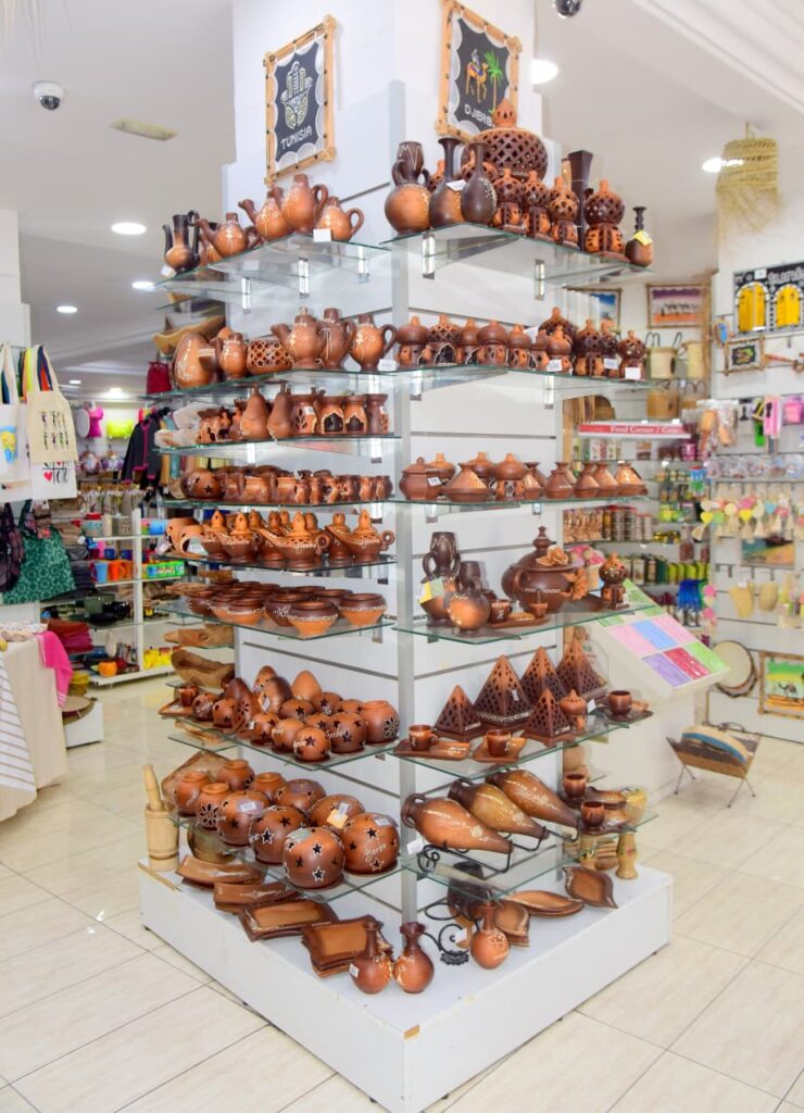 The Best Handicraft Shop in Midoun