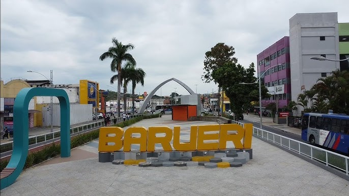 Locação de Empilhadeiras em Barueri: Eficiência e Economia para o Seu Negócio