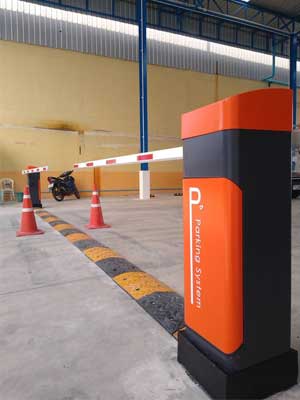 ไม้กระดก ป้อมยาม