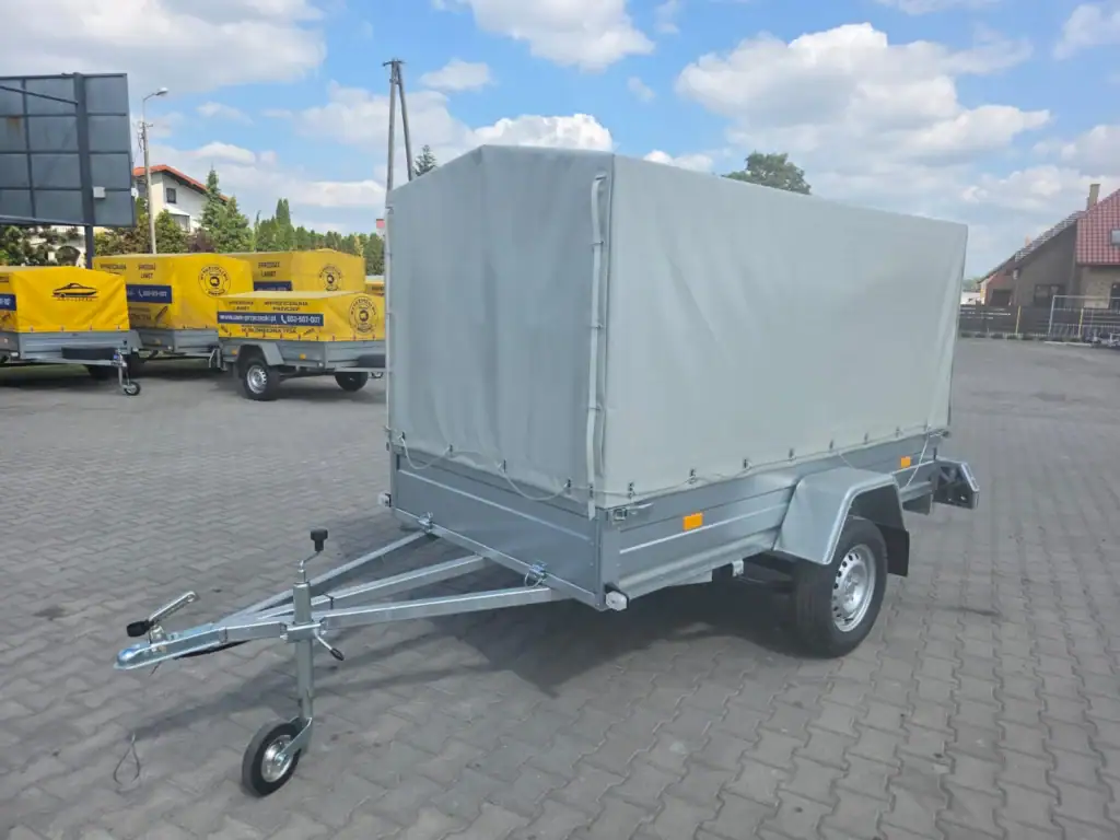 Przyczepa Lekka Resor A750/D2 wym: 250x130x130 Przednia burta otwierana.