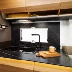 Kamper Integra Benimar Amphitryon 967 Kuchnia