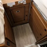 Kamper Integra Benimar Amphitryon 967 Szafa Schowek