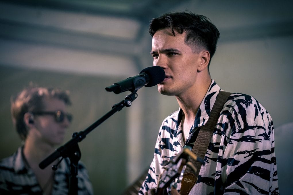 Kassett bänd ettevõtte asutuse peole