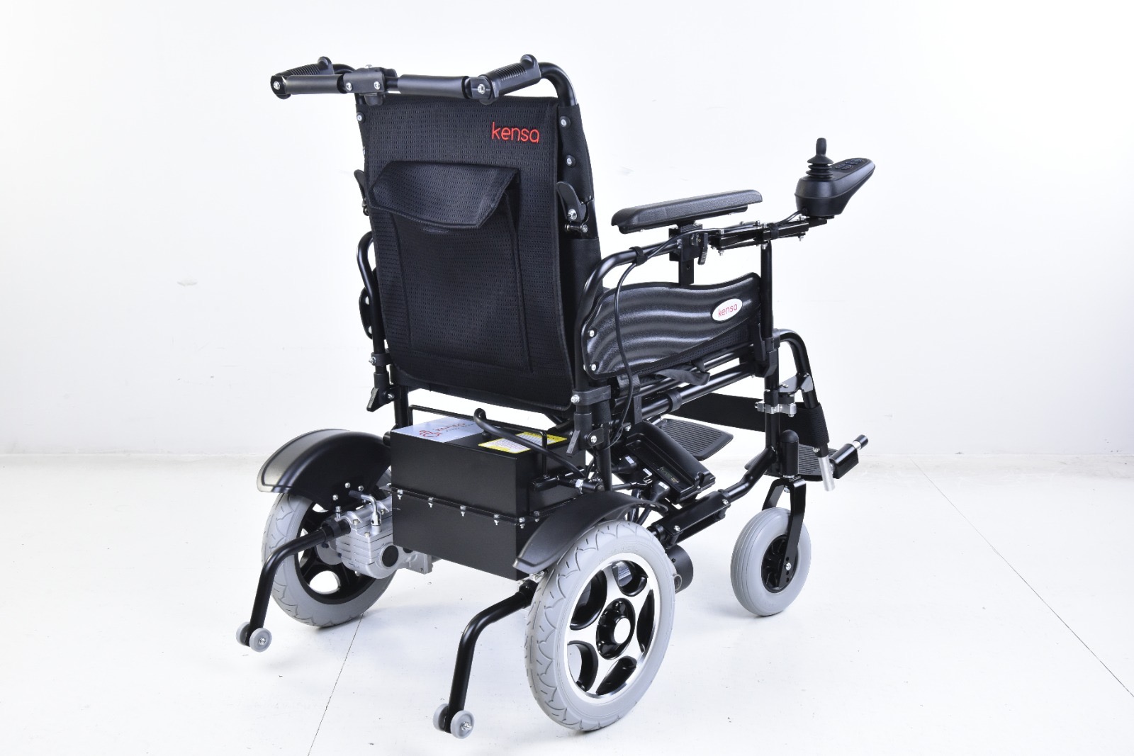 K-111 PG VR2 arazi tip akülü sandalye