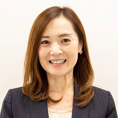 青山 真理
