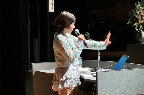 講演会講師　タレント 堀ちえみさん　講演レポート・感想文