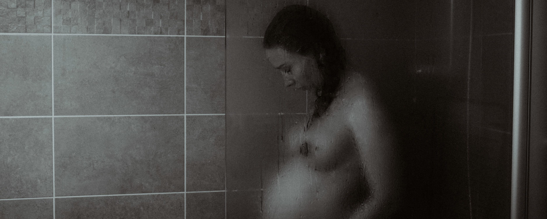 photographe grossesse intime annecy