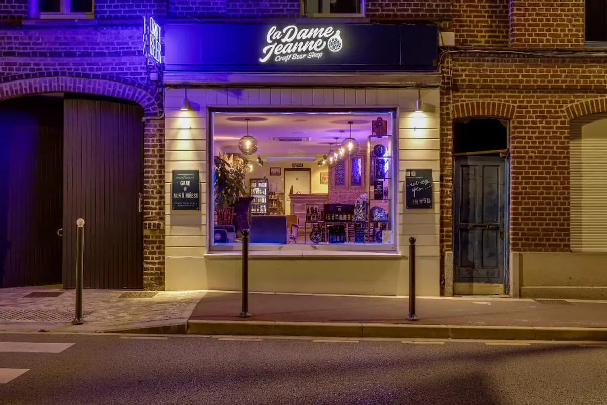 La Dame Jeanne - Cave à bières artisanales