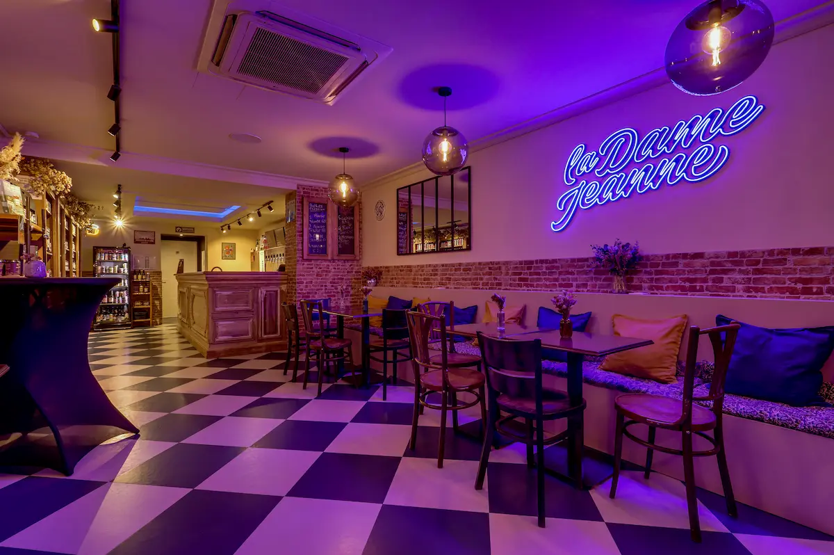 Espace bar La Dame Jeanne