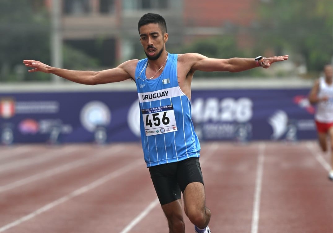 Uruguay celebra: Valentín Soca campeón iberoamericano en 10.000m con medalla de oro en Lima 2026